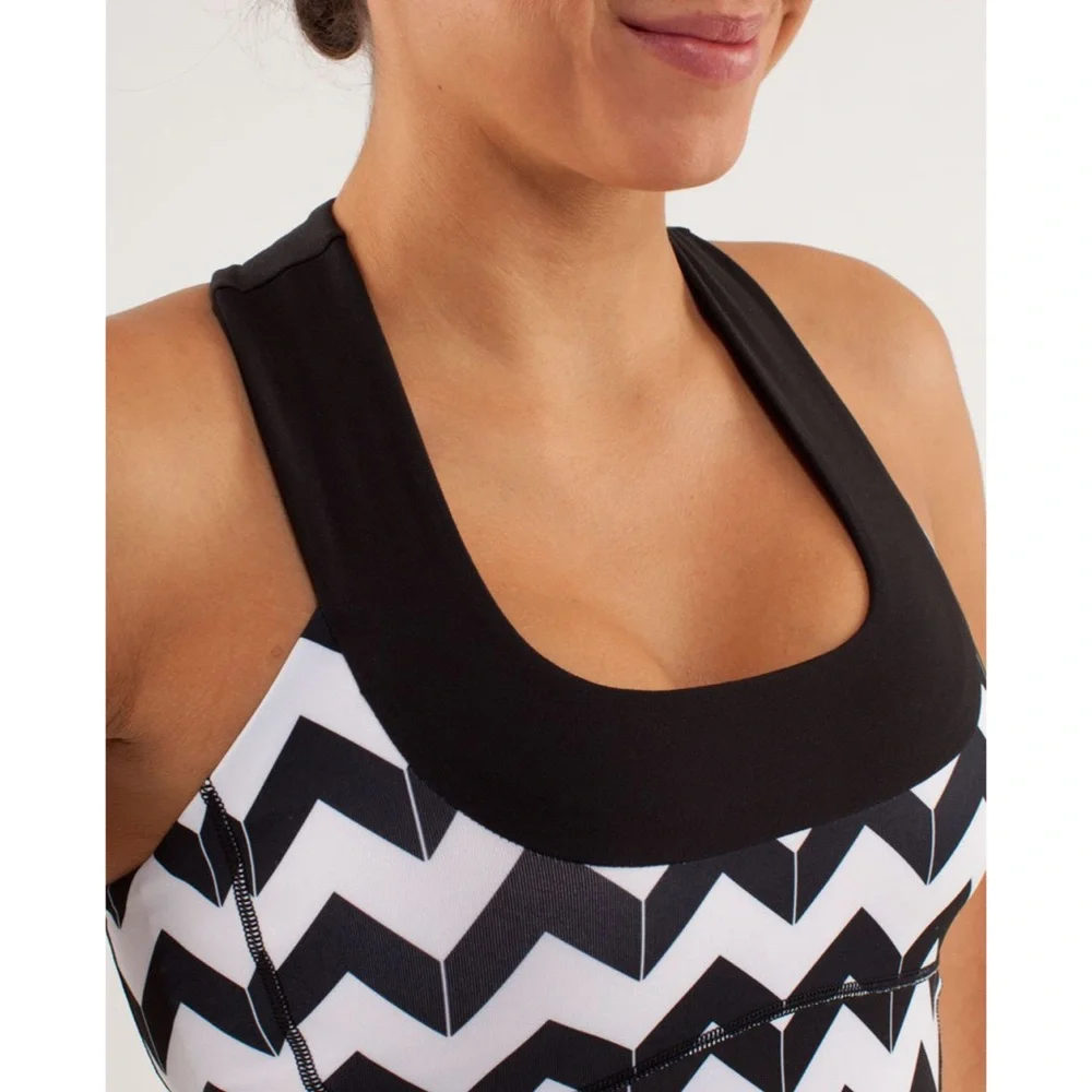 Lululemon Chevron Arrow Scoop Neck Tank
